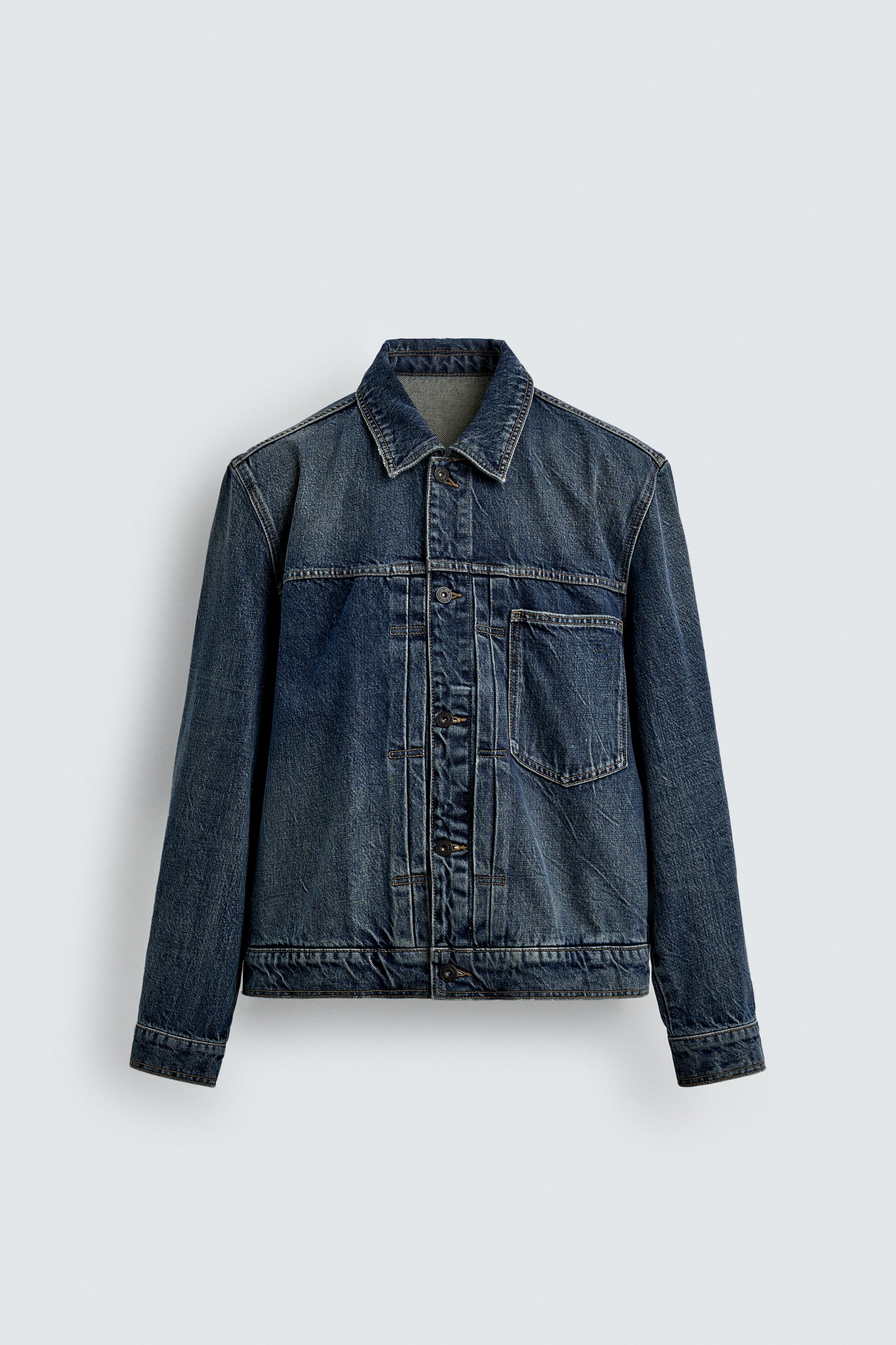 PLEATED DENIM JACKET
